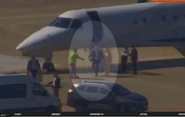 Vídeo de Moraes em jatinho é mal recebido por aliados do ministro