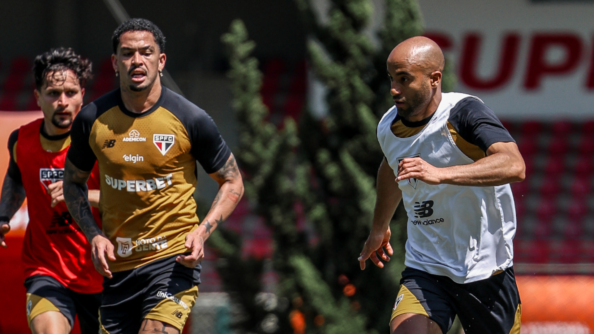São Paulo tem boas notícias sobre Lucas Moura e Bobadilla