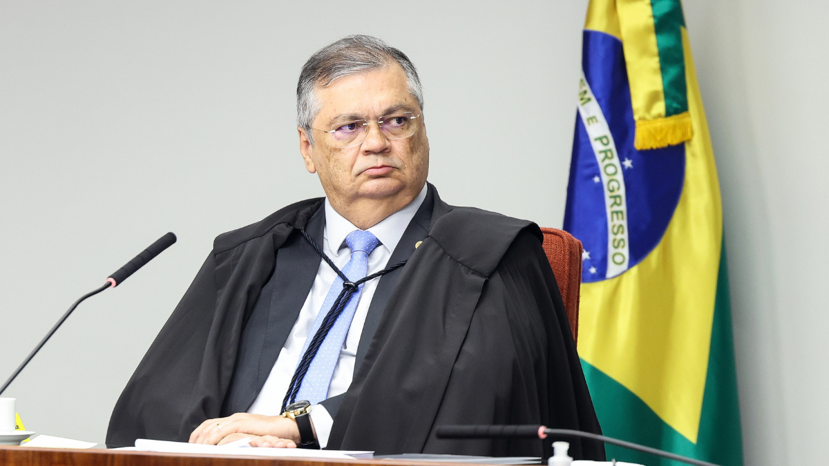 Dino manda PF investigar ataques a imagens religiosas em sete estados