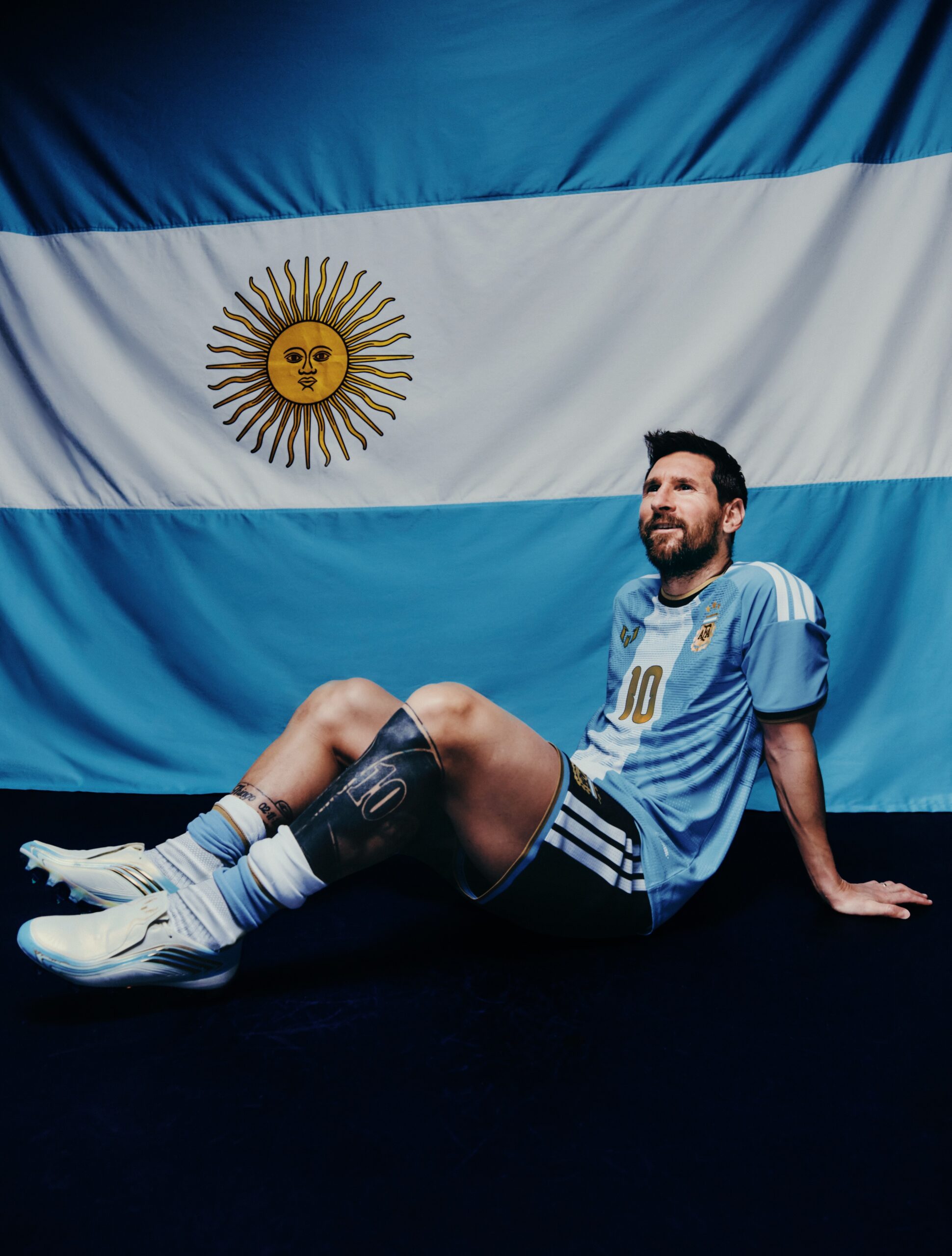 Adidas mostra detalhes do uniforme de despedida de Messi