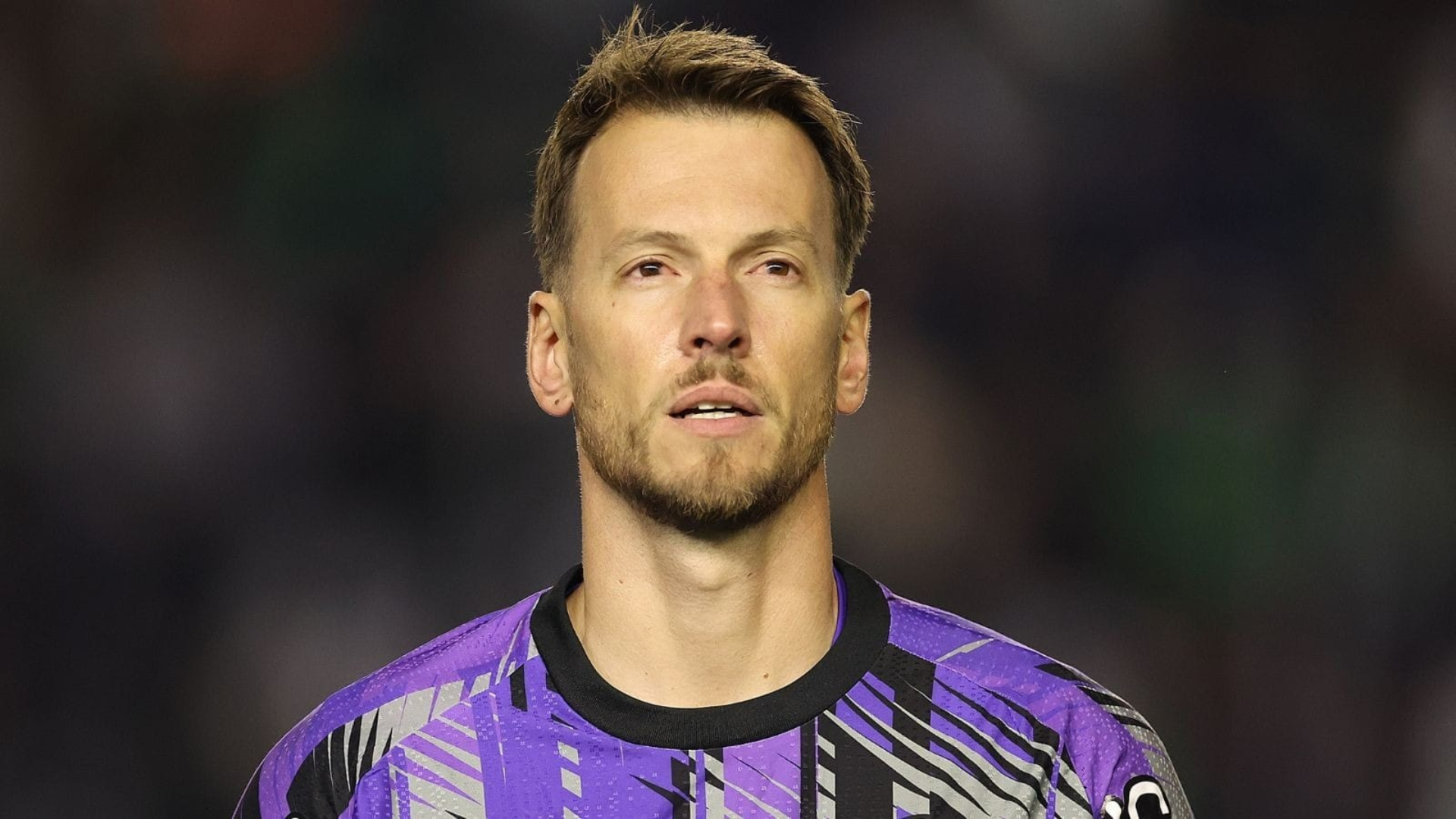 Juventus encaminha contratação do goleiro Neto, ex-Botafogo