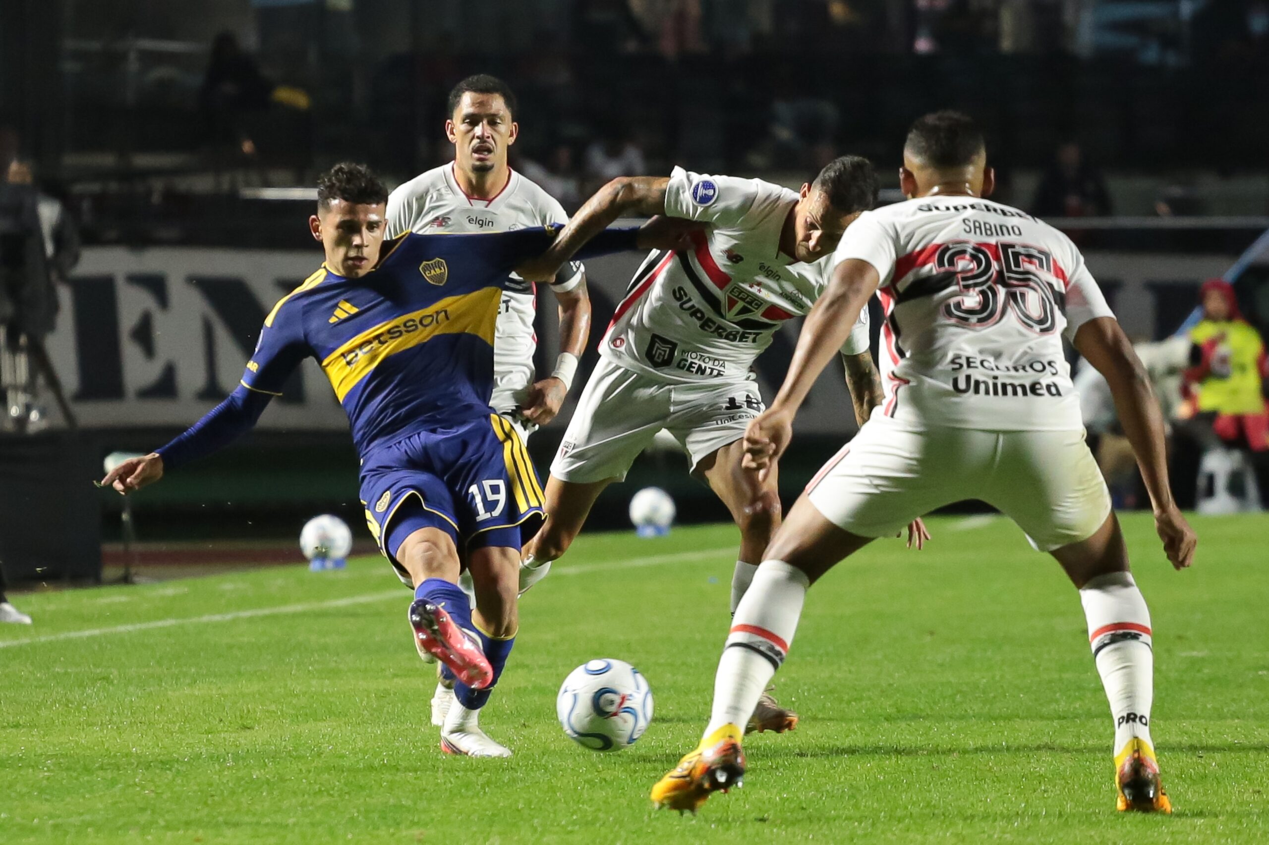 São Paulo mantém “maldição” iniciada após título da Copa do Brasil