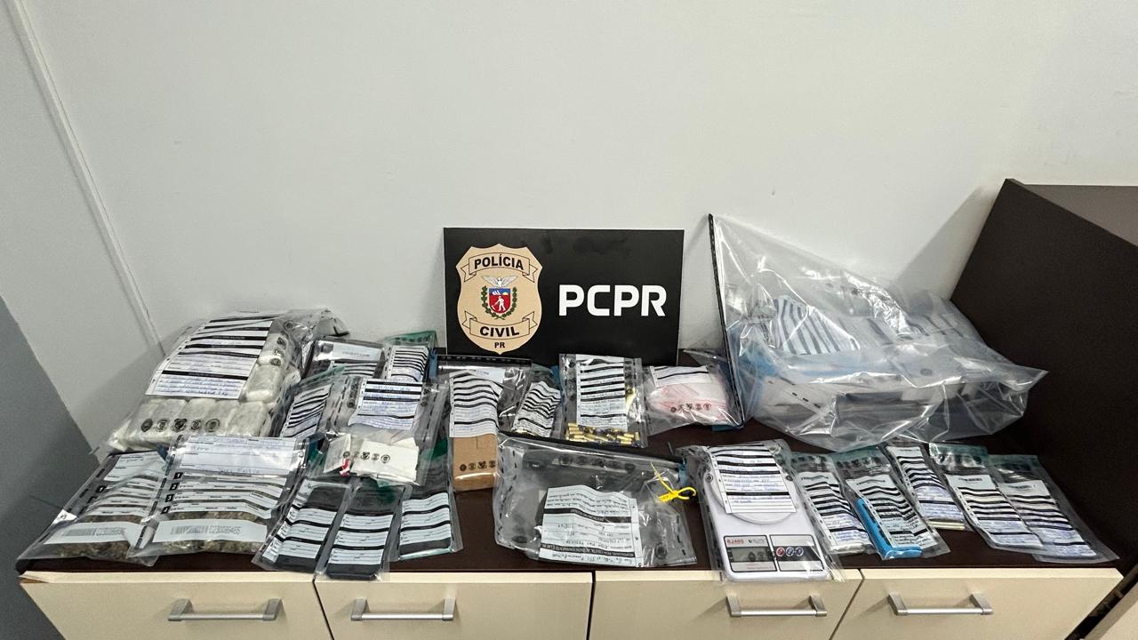 Operação Breaking Bad prende dois e apreende R$ 300 mil em drogas no Paraná