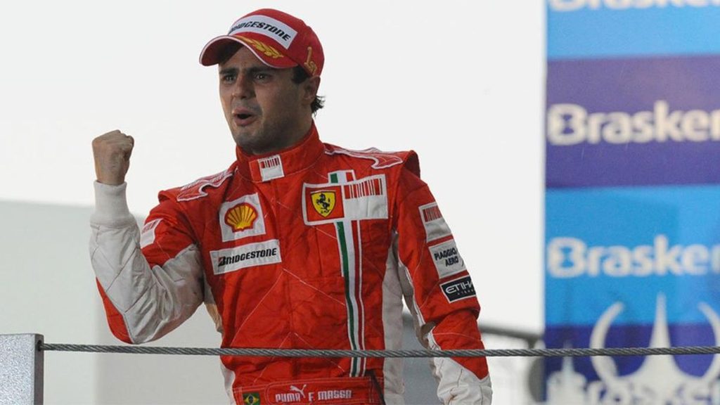 Felipe Massa comemora vitória no GP do Brasil de 2008