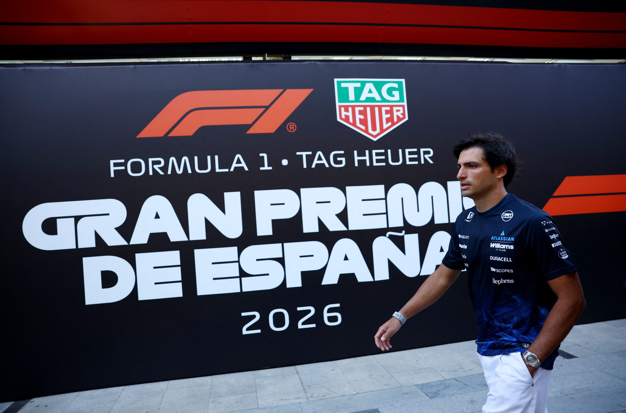 Sainz perde três posições no grid para o GP da Espanha; entenda
