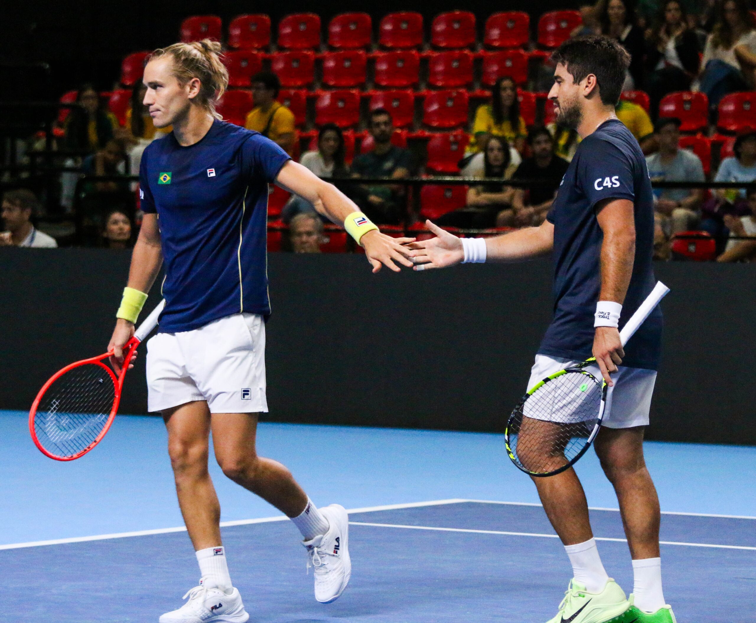 Brasil vence a Suíça por 3 a 0 e garante vaga nos qualifiers da Copa Davis
