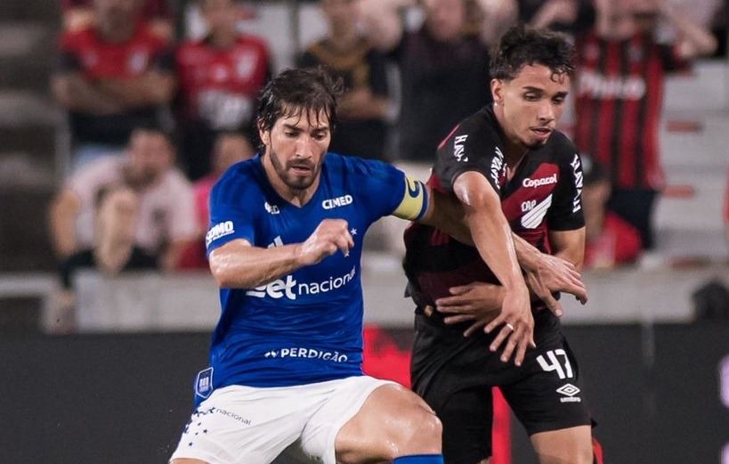 Cruzeiro x Athletico-PR: veja prováveis escalações para jogo do Brasileirão