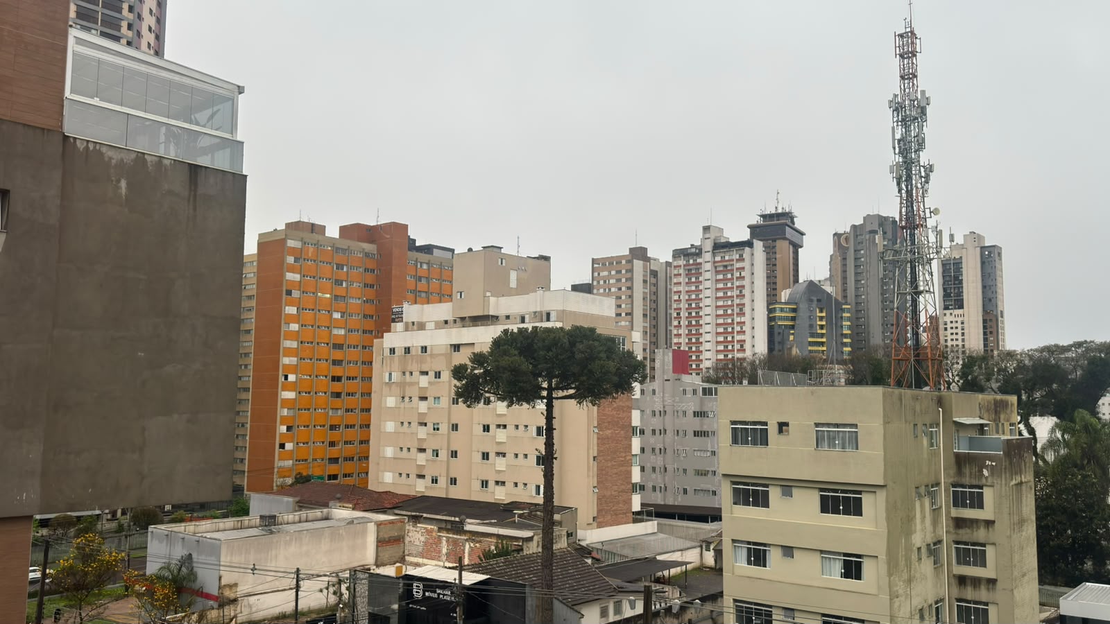 Curitiba terá mínima de 7°C neste domingo após sábado de chuva
