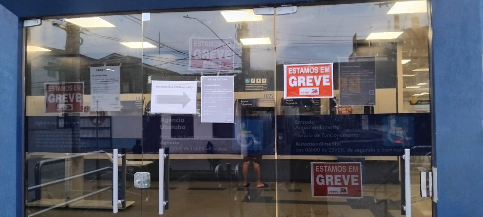 Funcionários da Caixa entram em greve no Vale; entenda a paralisação