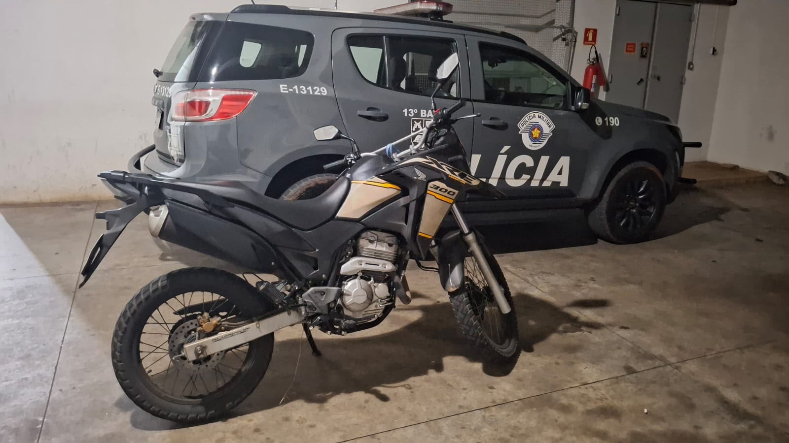Homem é preso com motocicleta furtada em Marília