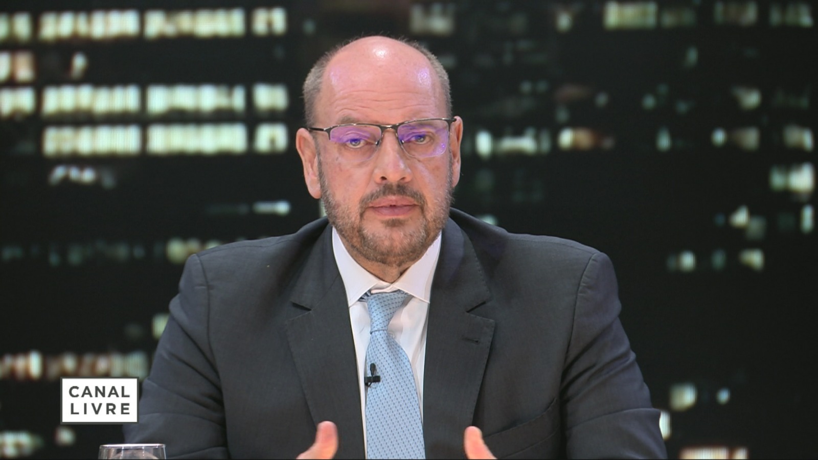 Governador do RJ detalha parceria federal contra crime organizado