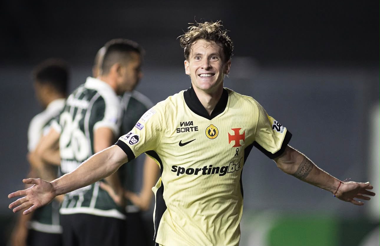 Coritiba sofre goleada histórica para o Vasco no Brasileirão