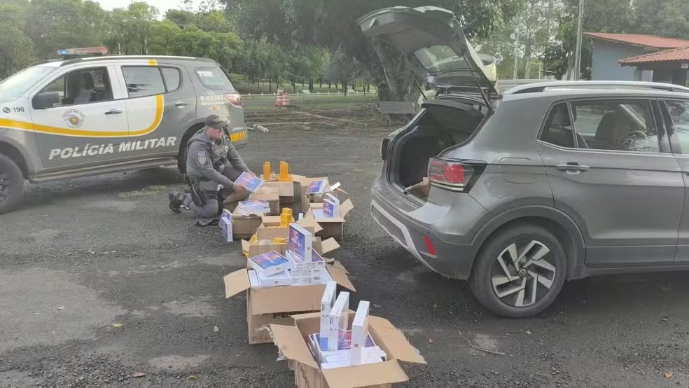 Polícia Rodoviária apreende 235 celulares e 111 tablets em Assis