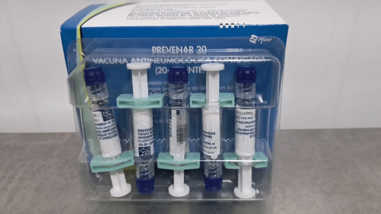 Rio Preto inicia vacinação contra pneumococo em idosos