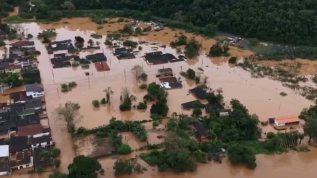 Temporais atingem parte do Brasil nesta quinta-feira; veja previsão