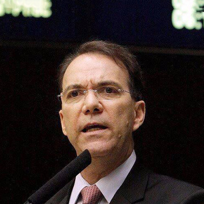Candidato da chapa de Lula ao Senado em SC defende impeachment de Moraes