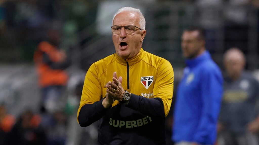 Dorival Jr, técnico do São Paulo