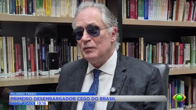 Primeiro juiz cego do Brasil relata trajetória de luta por inclusão