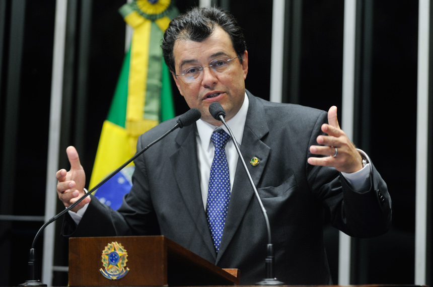 Paraná Pesquisas: Eduardo Braga lidera disputa ao Senado no AM