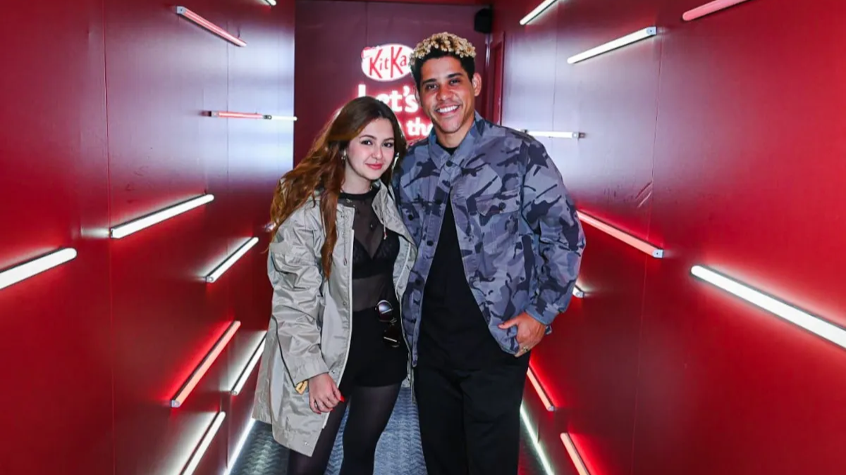Klara Castanho assume namoro com Cauê Campos no Rock in Rio; saiba quem é