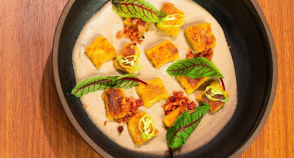 Nhoque de banana-da-terra com creme de castanhas, feita por Laura, no 22º episódio do MasterChef Brasil 2024. (Foto:Melissa Haidar/Band)