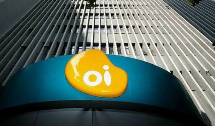 Oi colocou carro de vigilância privada em prédio falido da companhia