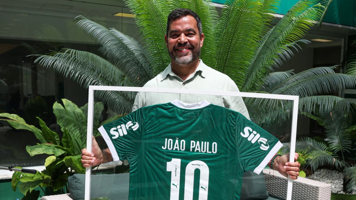 Coordenador da base do Palmeiras define futuro e revela ofertas por joias