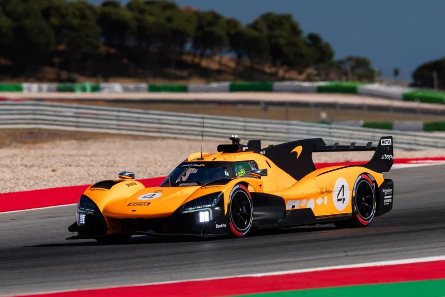 Norris testa McLaren para temporada de 2027 do WEC em Portimão