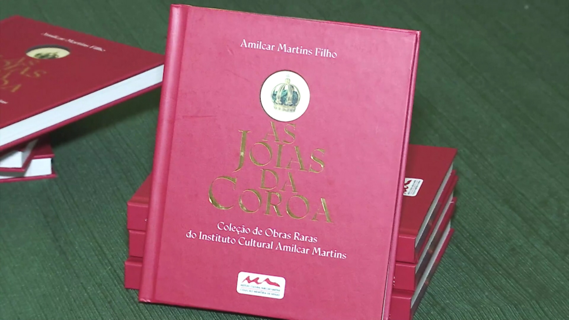 Novo livro destaca acervo raro da história de Minas Gerais