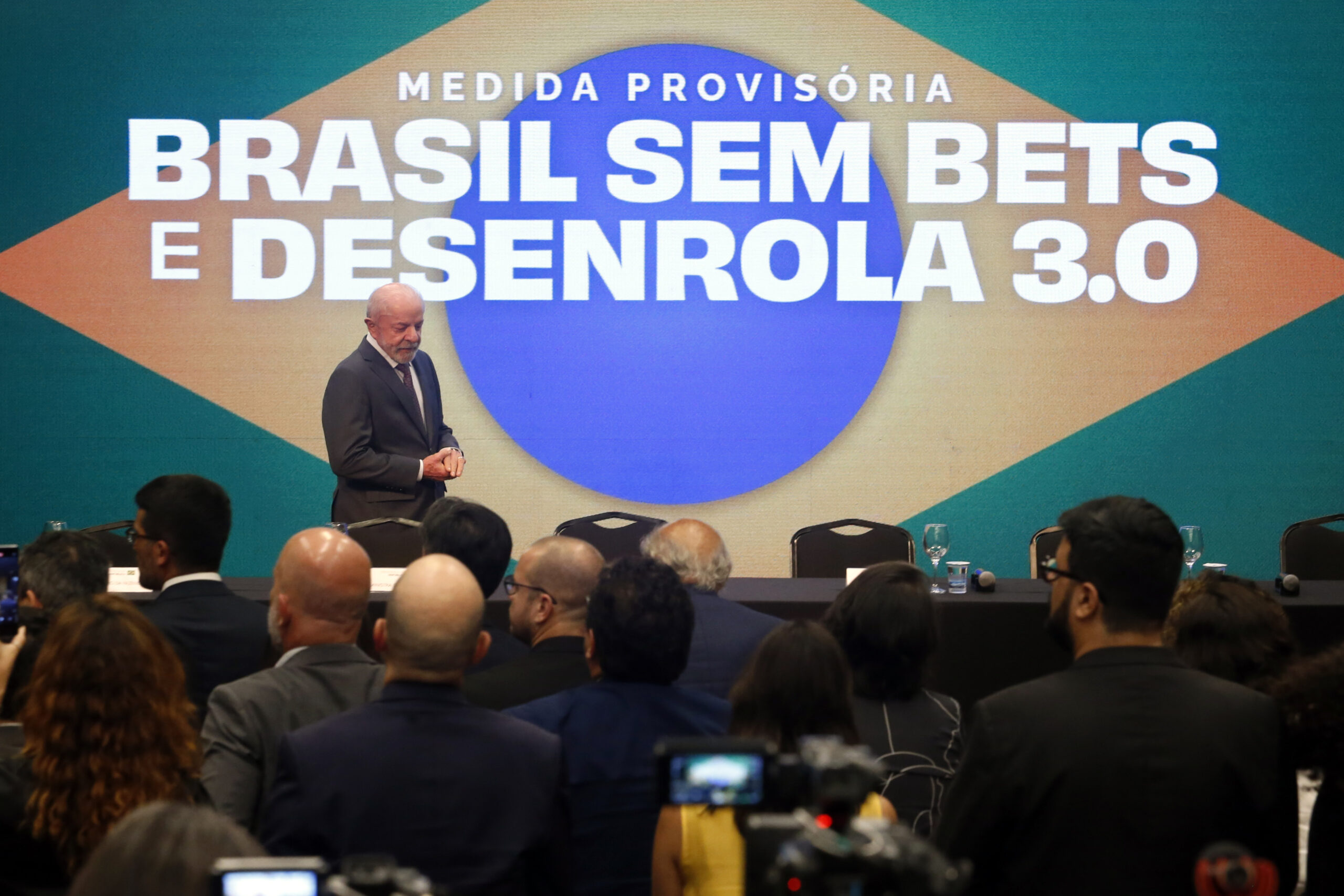 Entenda o que é uma MP e por que o Congresso tem 120 dias para análise