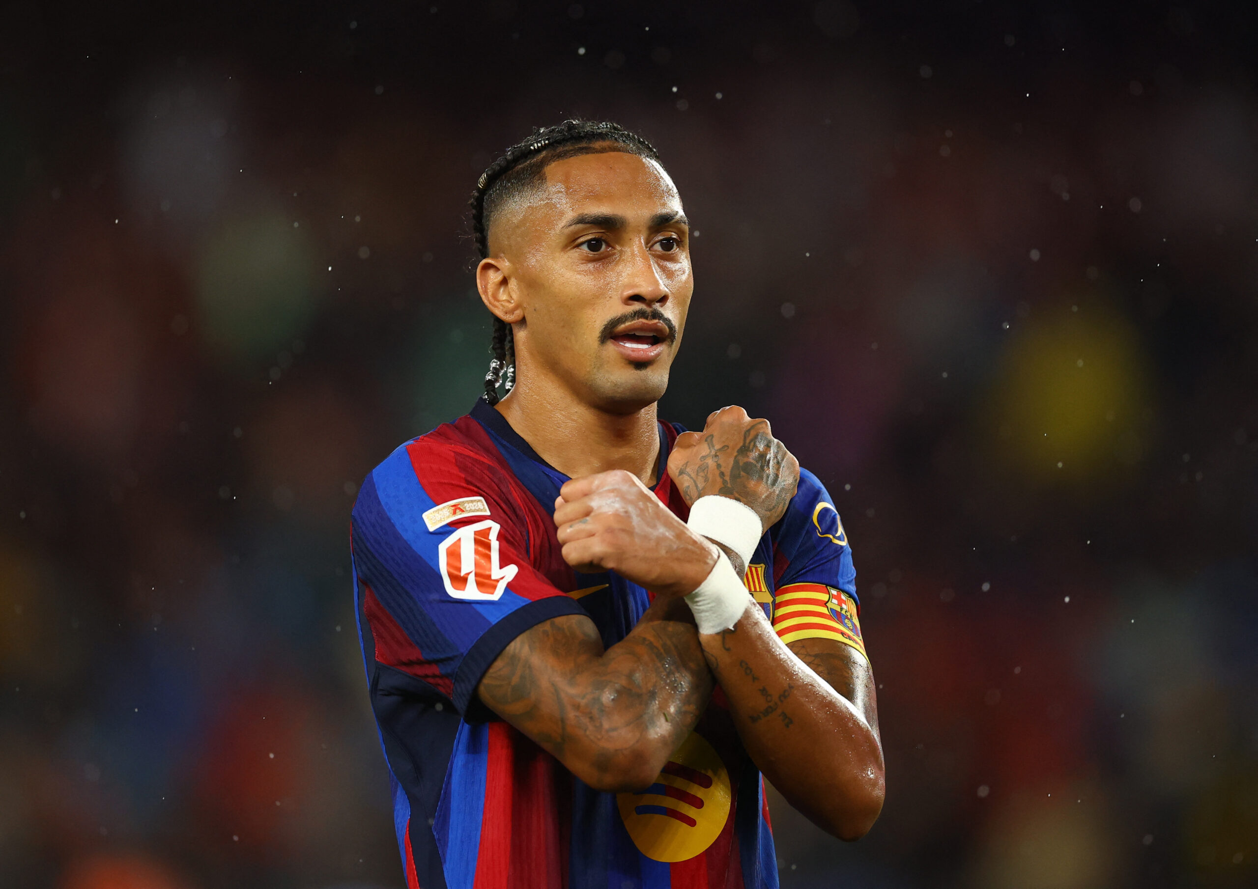 Em boa fase no Barcelona, Raphinha planeja aposentadoria no clube catalão