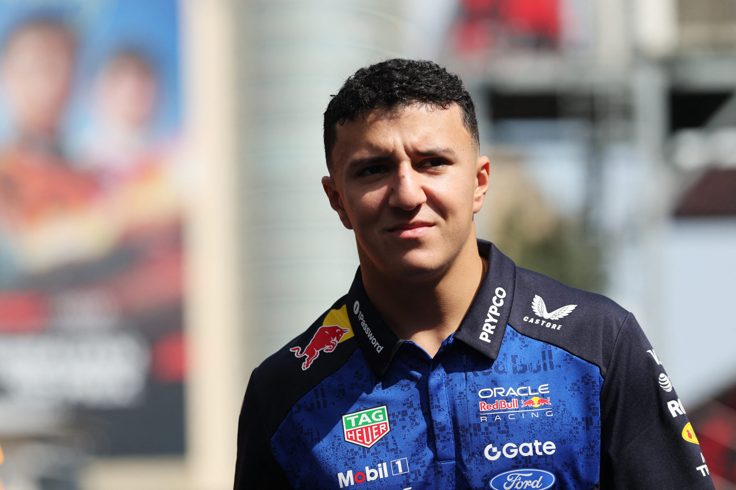 Red Bull anuncia renovação com Isack Hadjar para 2027; veja detalhes