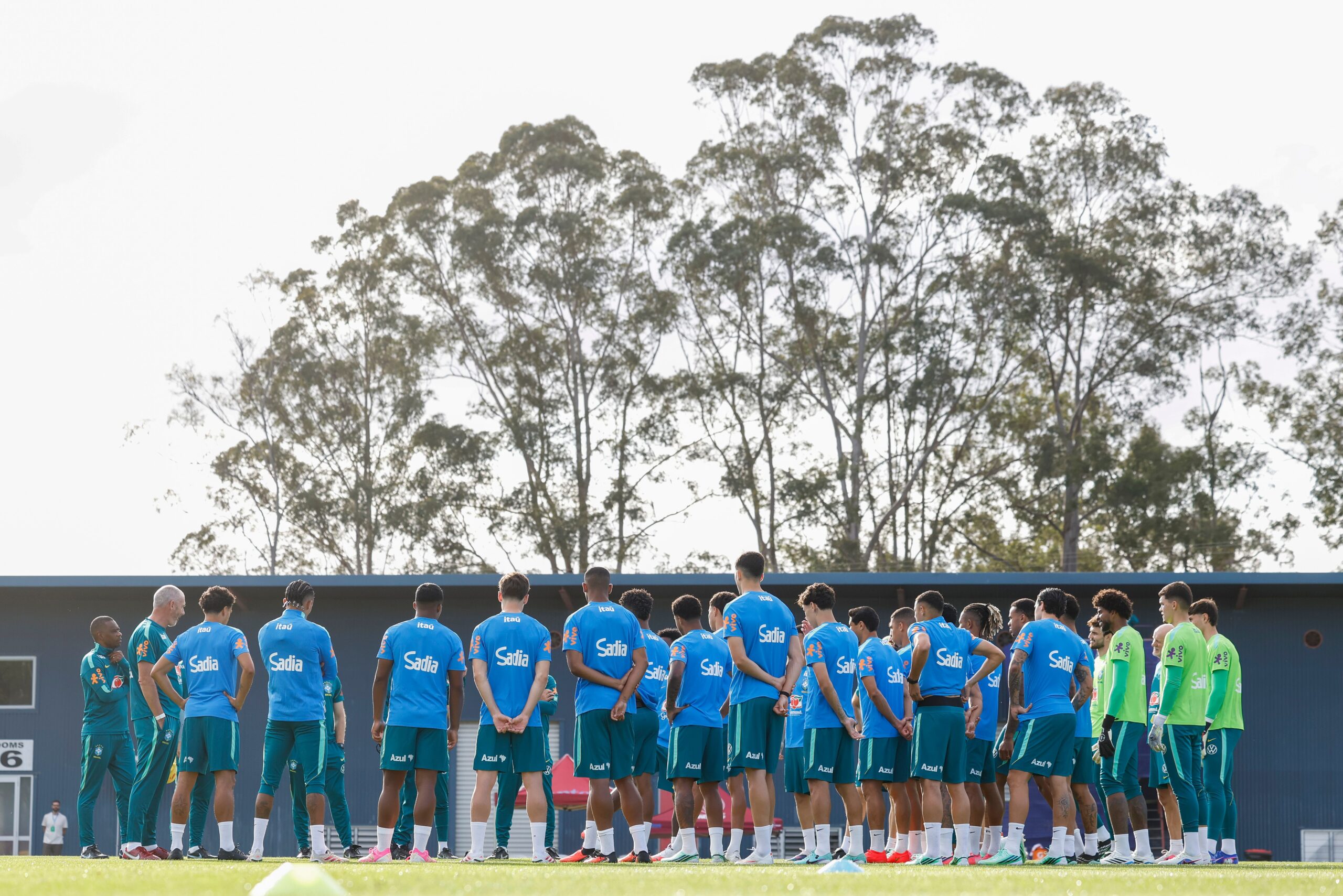 Raphinha conquista a camisa 10 da seleção brasileira em amistosos