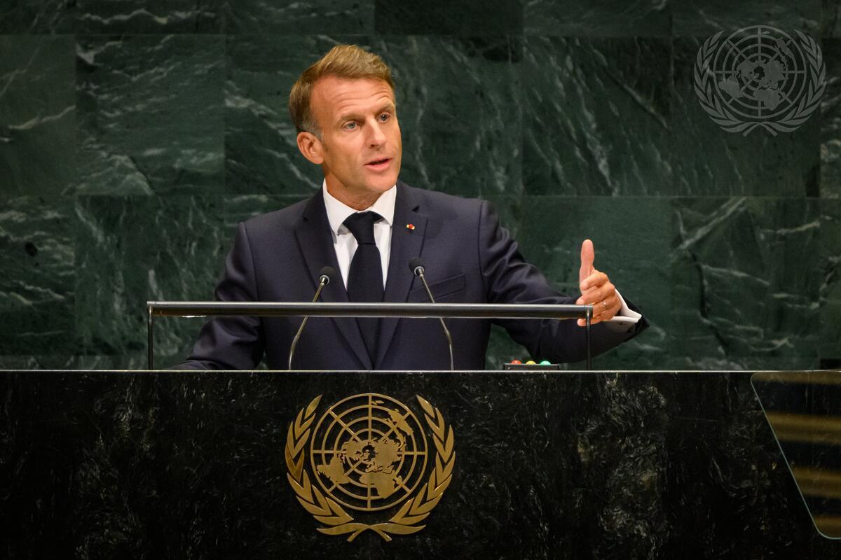Macron critica Israel e Trump e defende 'direito à vida' de palestinos