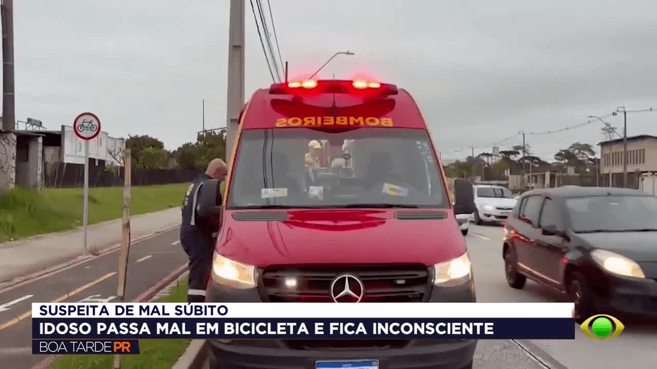 Ciclista de 61 anos fica em estado grave após queda em Curitiba