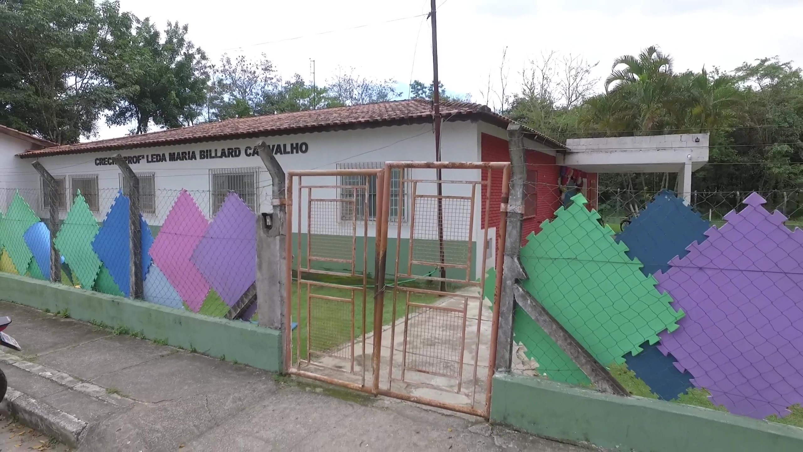 Creche em Canas tem atividades suspensas após casos de infecção viral