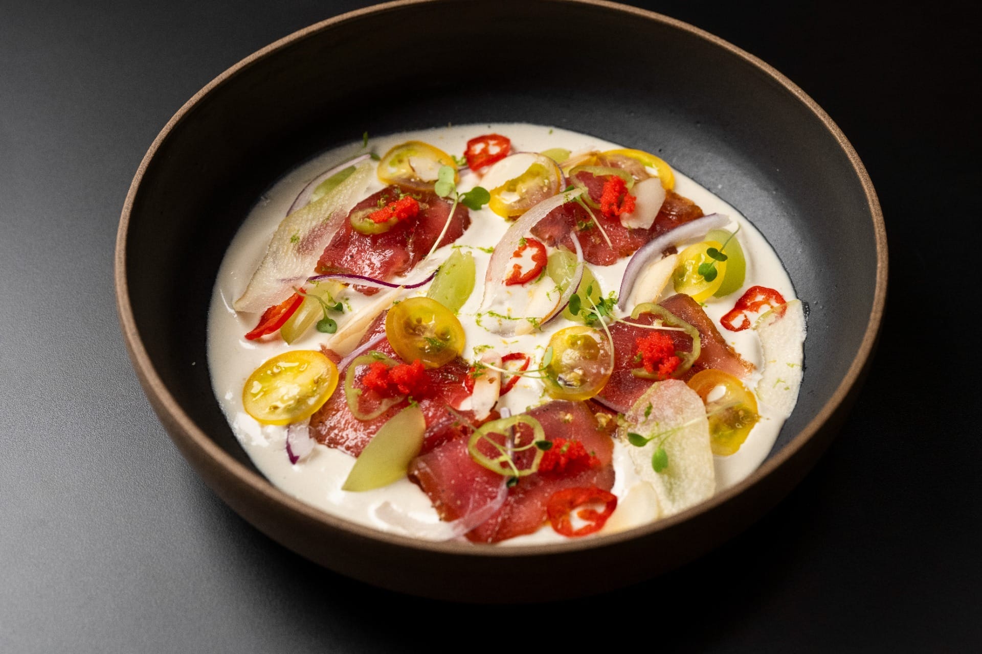 Ajo blanco de caju com atum marinado | Band Receitas