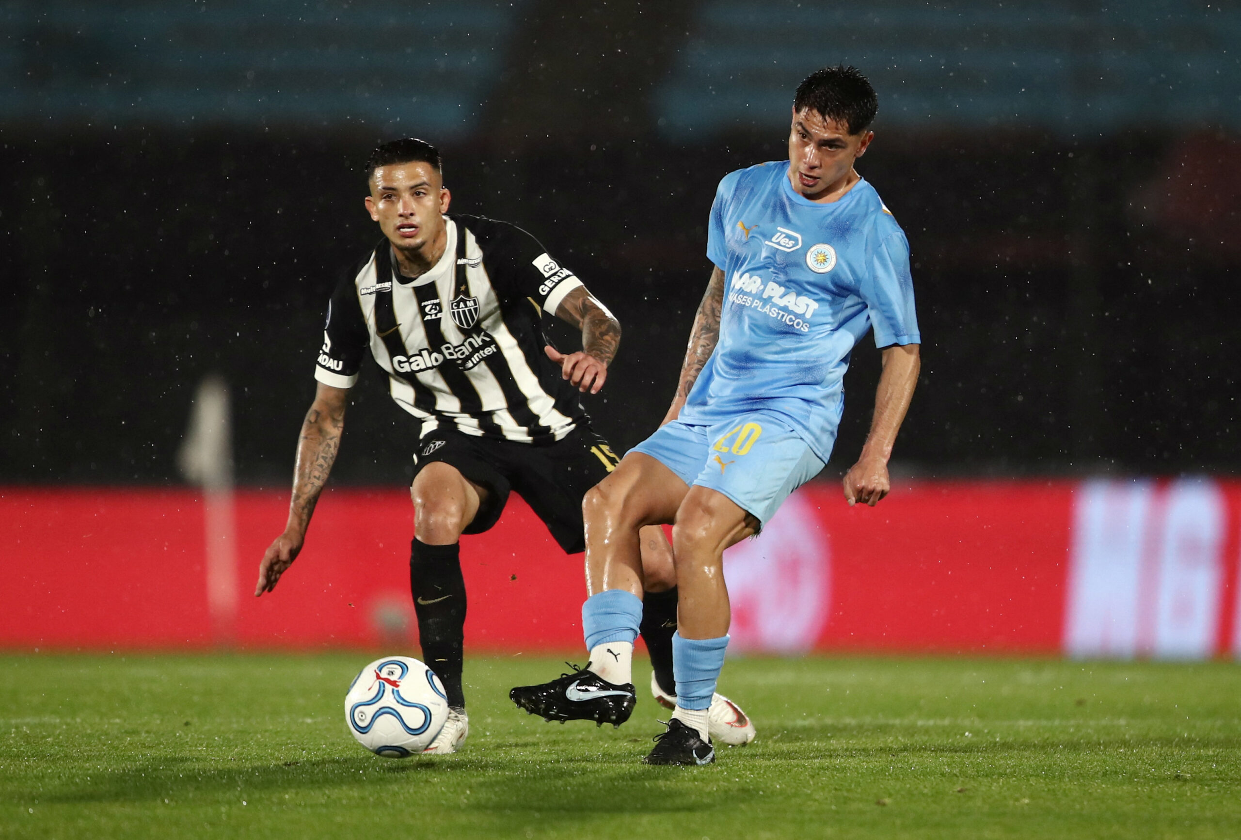 Atlético leva susto no fim, mas elimina o City Torque e vai à final da Sula