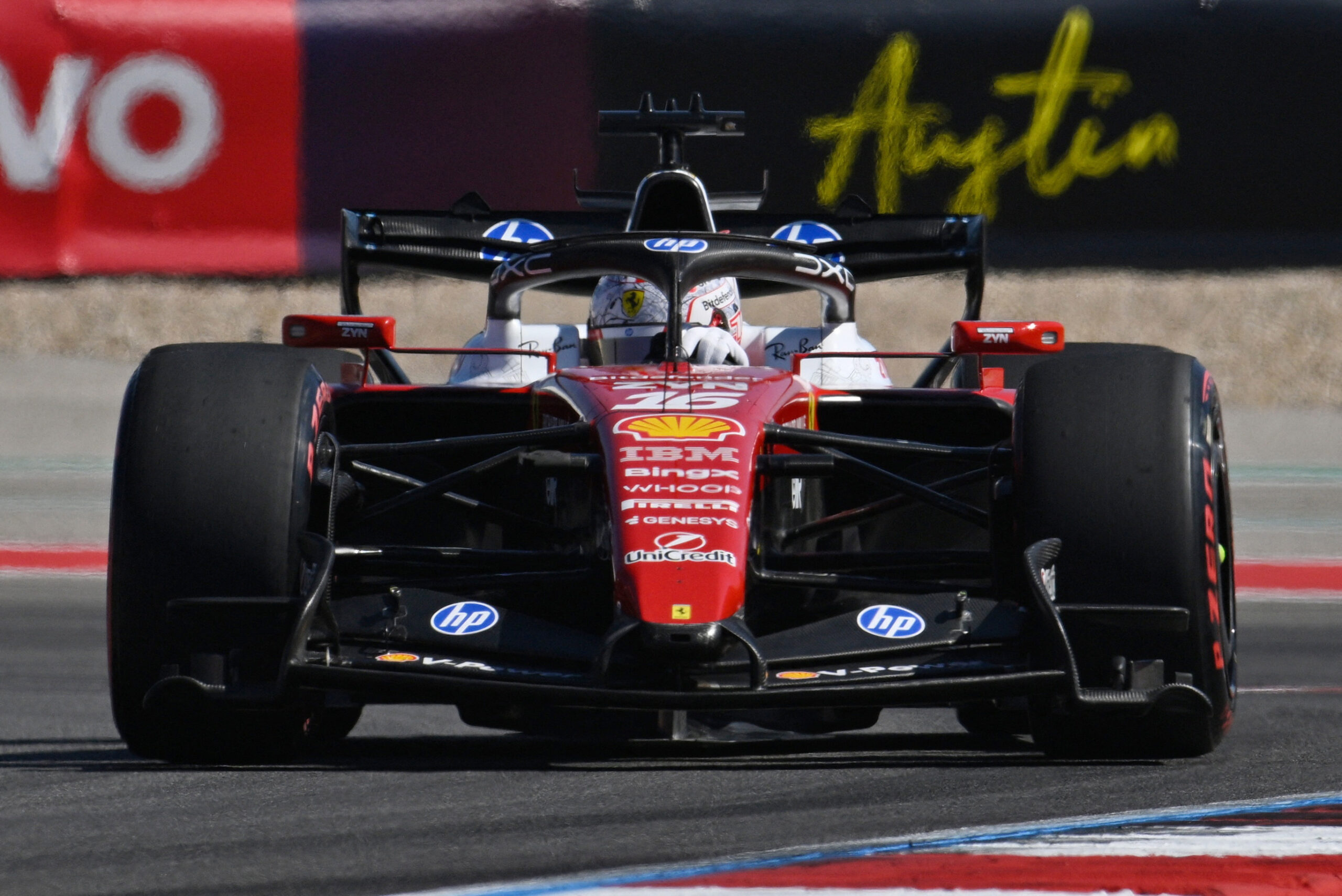 Leclerc lidera segundo treino do GP dos Estados Unidos; Bortoleto é P11