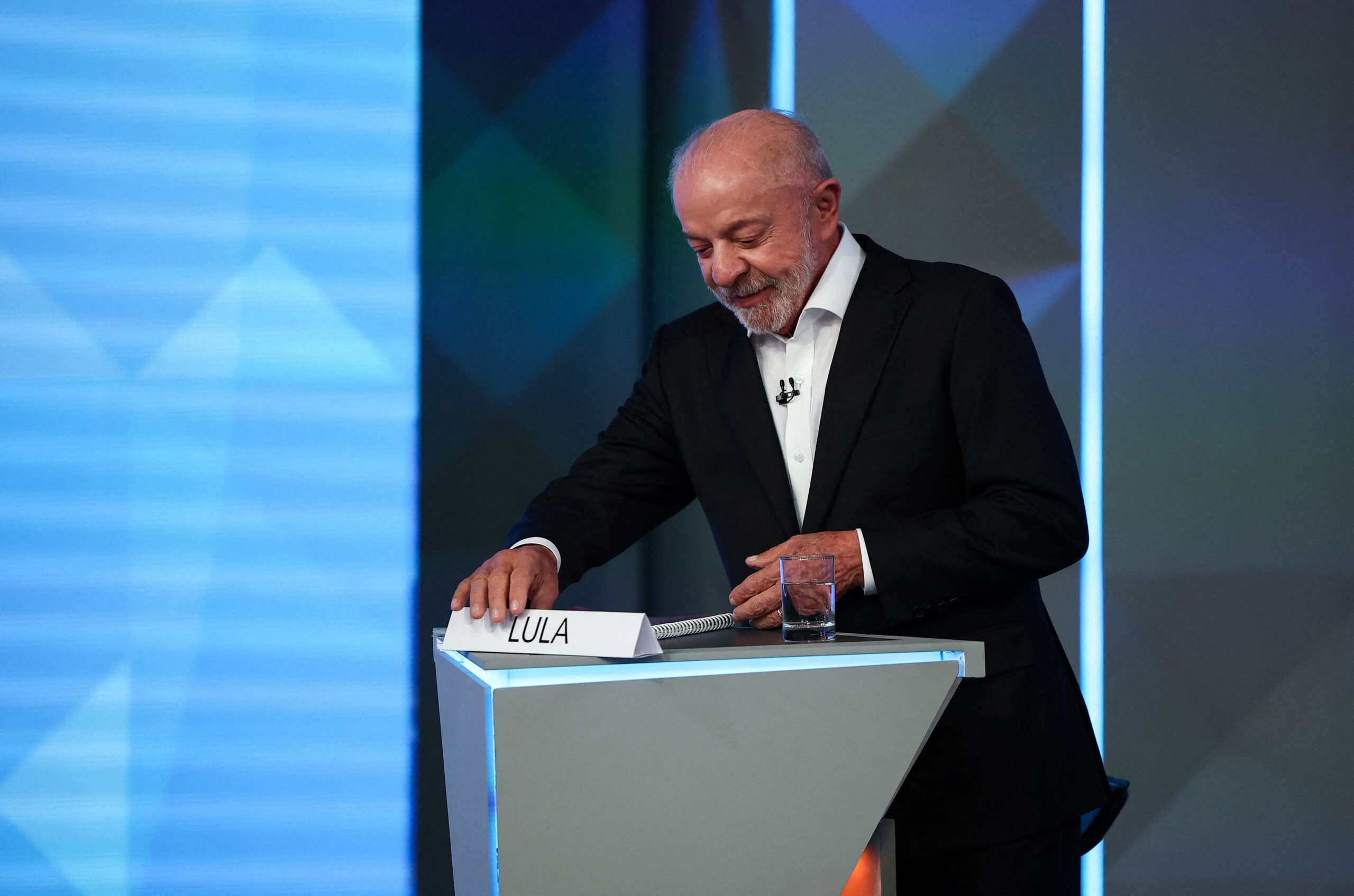Lula erra ao focar Milei e se afastar do eleitor, avalia Emanuel Pessoa