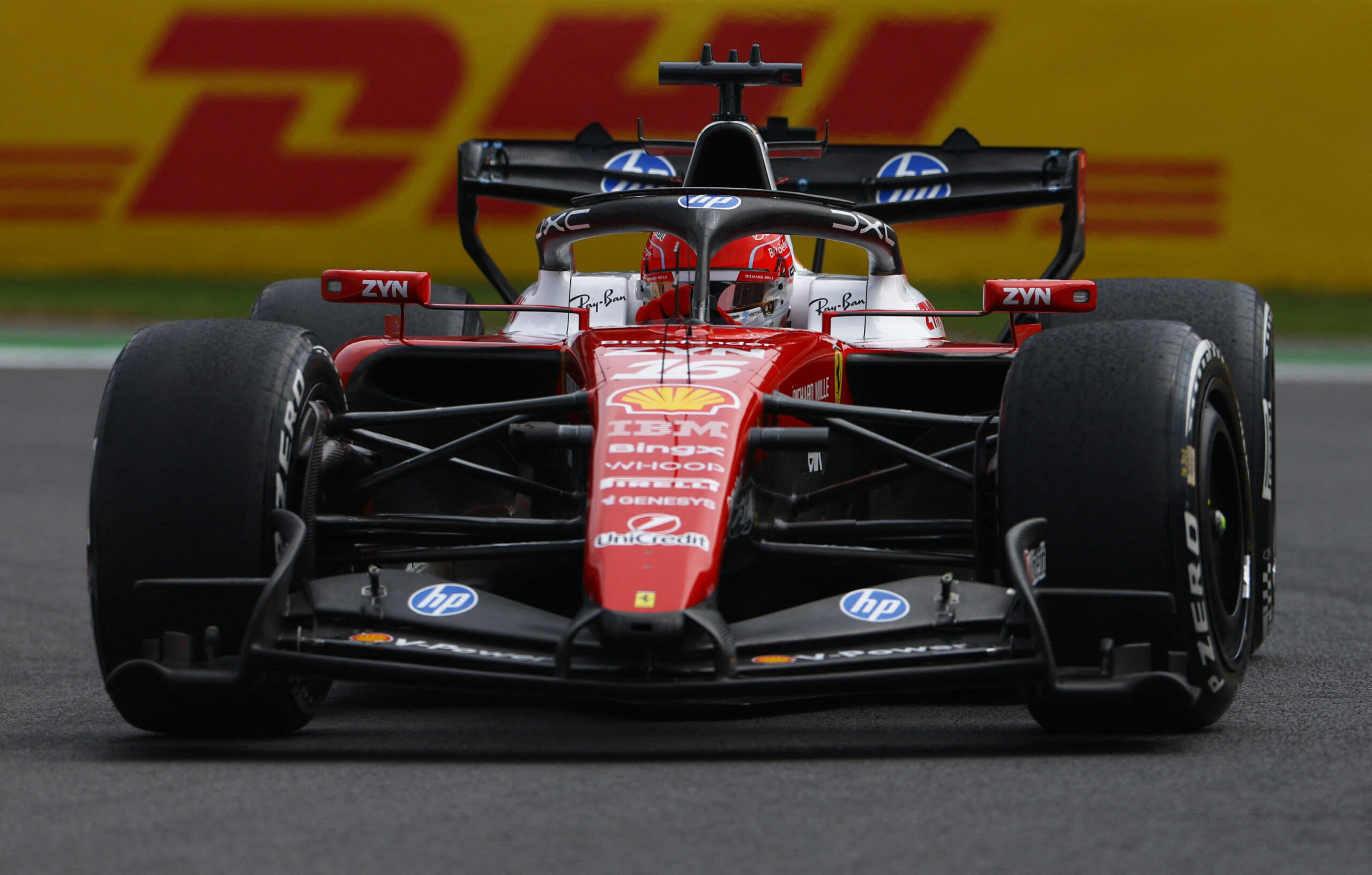 Leclerc supera Antonelli e lidera primeiro treino livre do GP do México