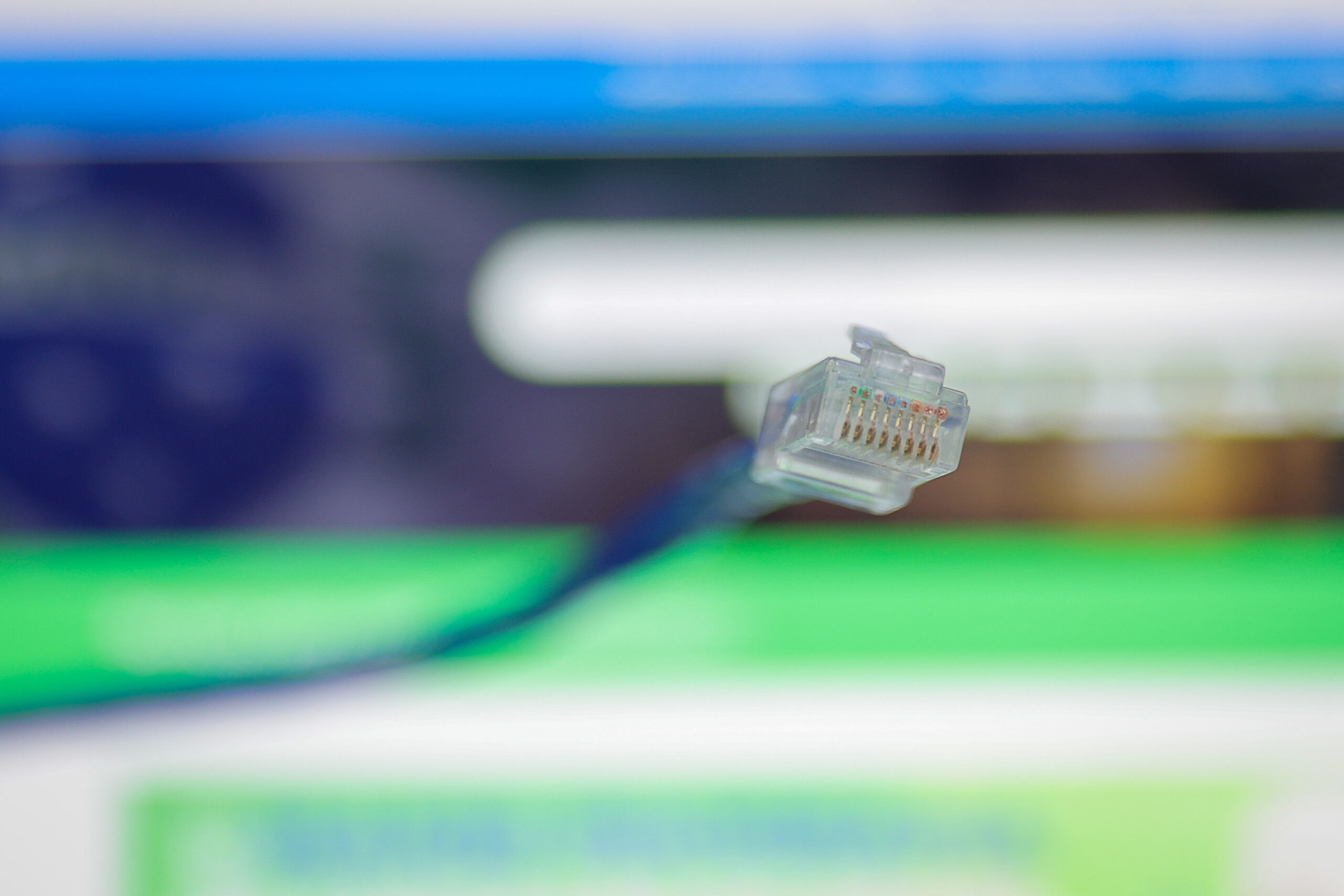Paraná tem internet em 93,56% dos domicílios; veja ranking por região