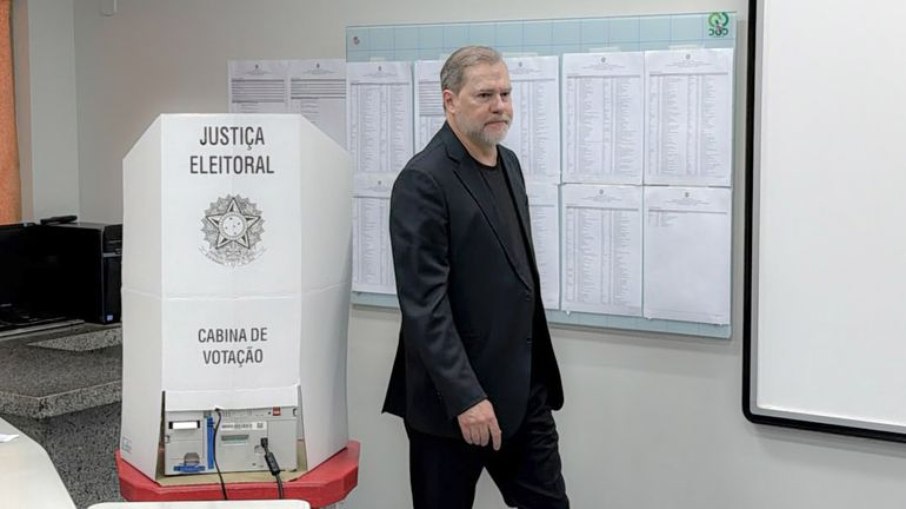 'Hoje é o dia em que todos os brasileiros são iguais', diz Toffoli
