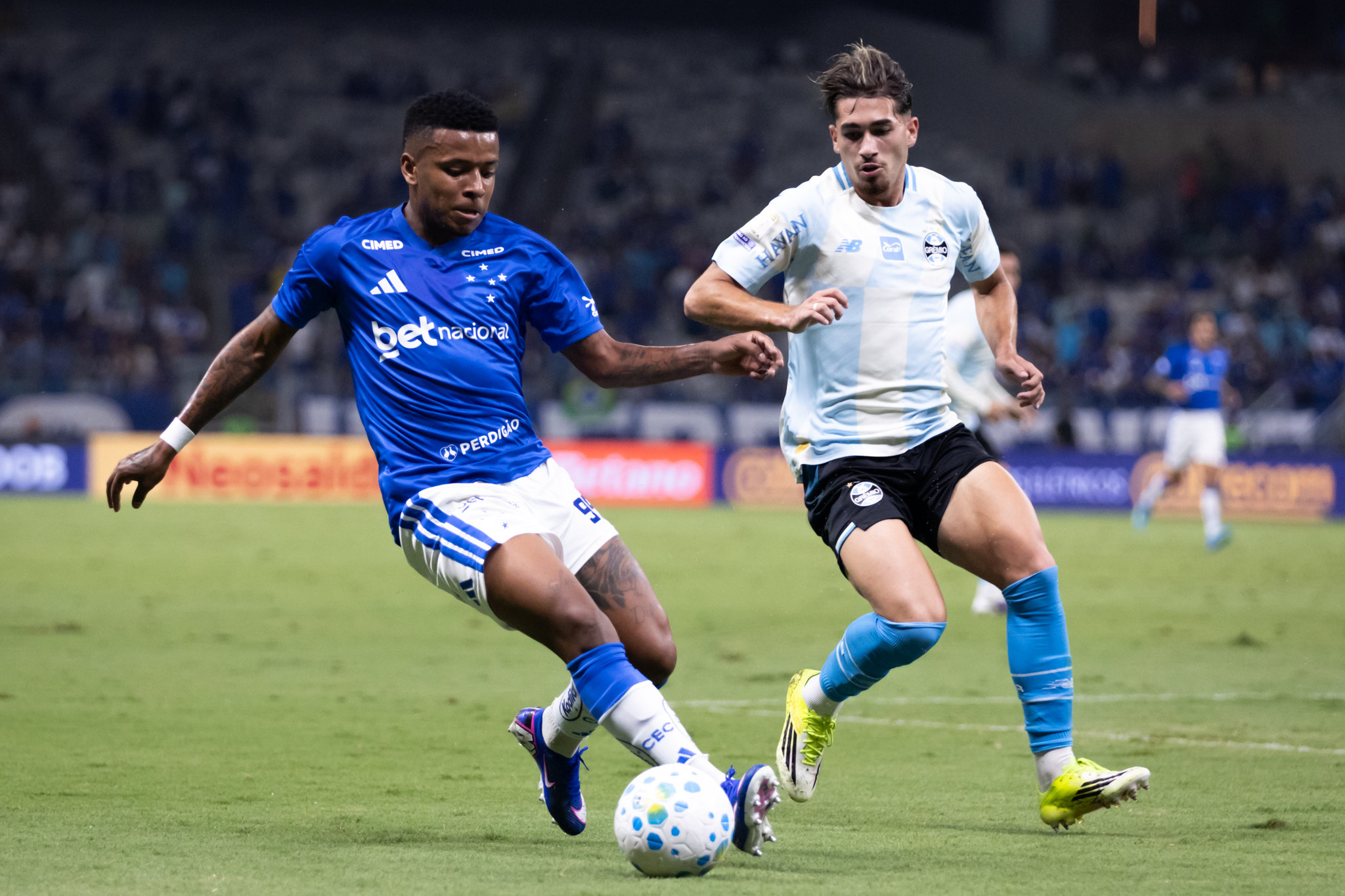 Grêmio x Cruzeiro: escalações definidas para duelo pelo Brasileirão