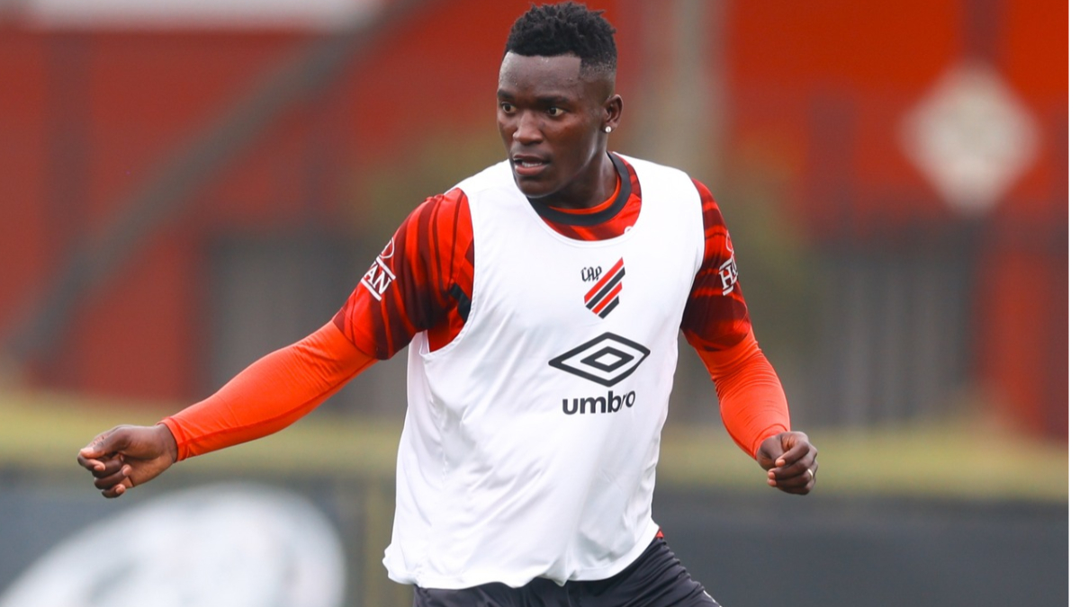 Vitória x Athletico-PR: onde assistir e prováveis escalações