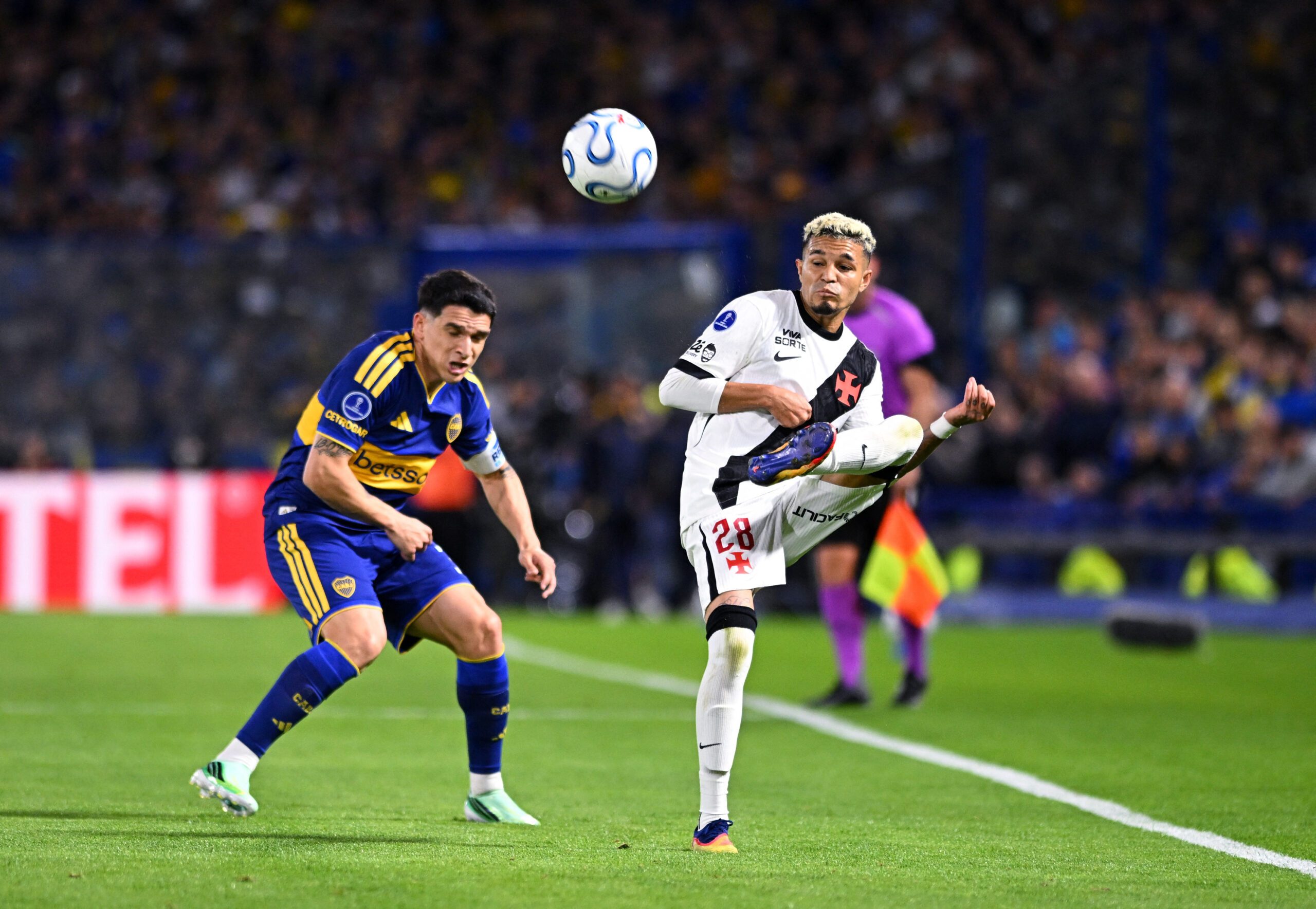 Veja a escalação do Vasco para enfrentar o Boca Juniors na Sul-Americana