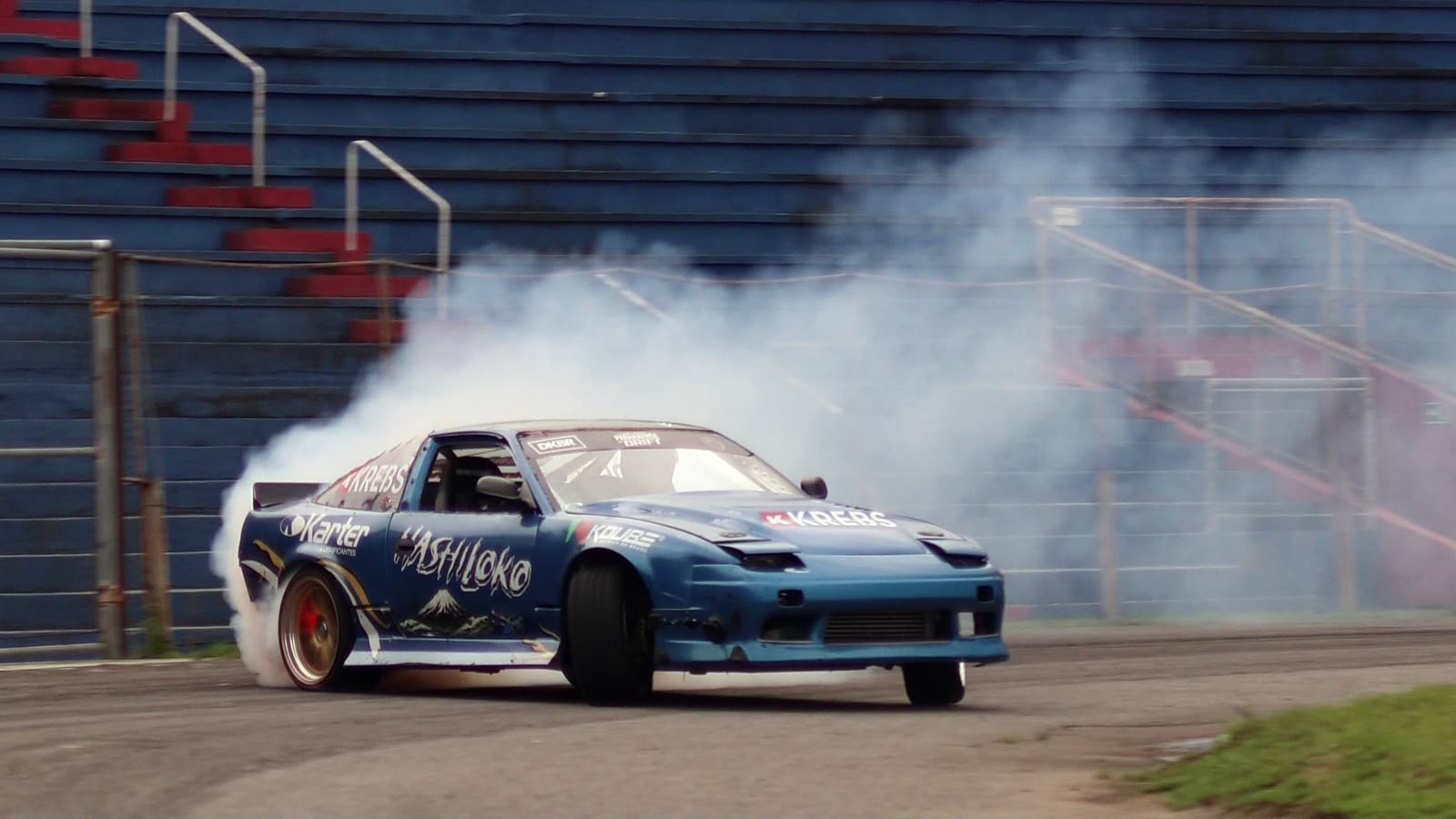 Vila Capanema vira pista de drift em Curitiba nesta sexta e sábado