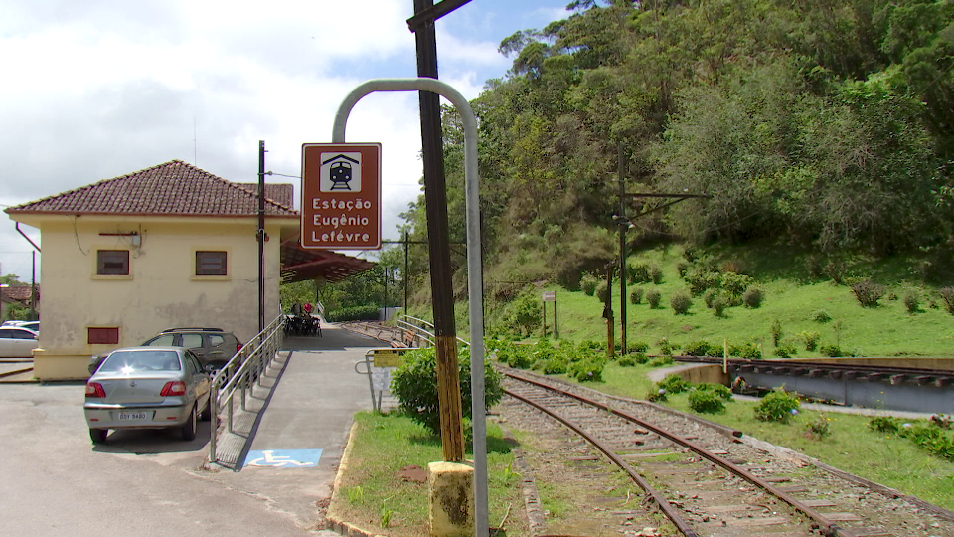 Moradores aguardam retorno da Estrada de Ferro Campos do Jordão