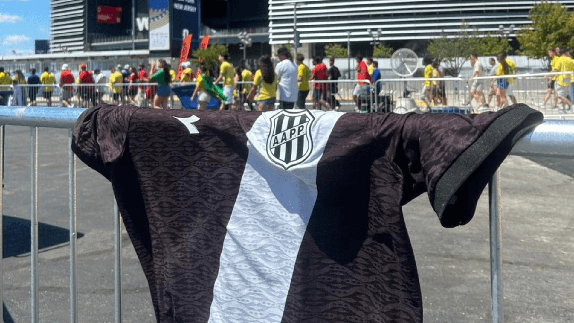 Ponte Preta é condenada a pagar mais de R$ 50 mil por dívida a uma padaria