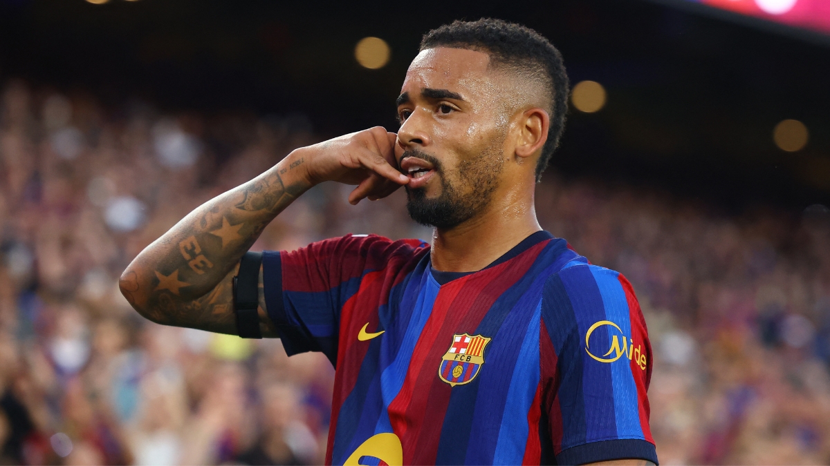 Jornal espanhol destaca Gabriel Jesus após gol na vitória do Barcelona